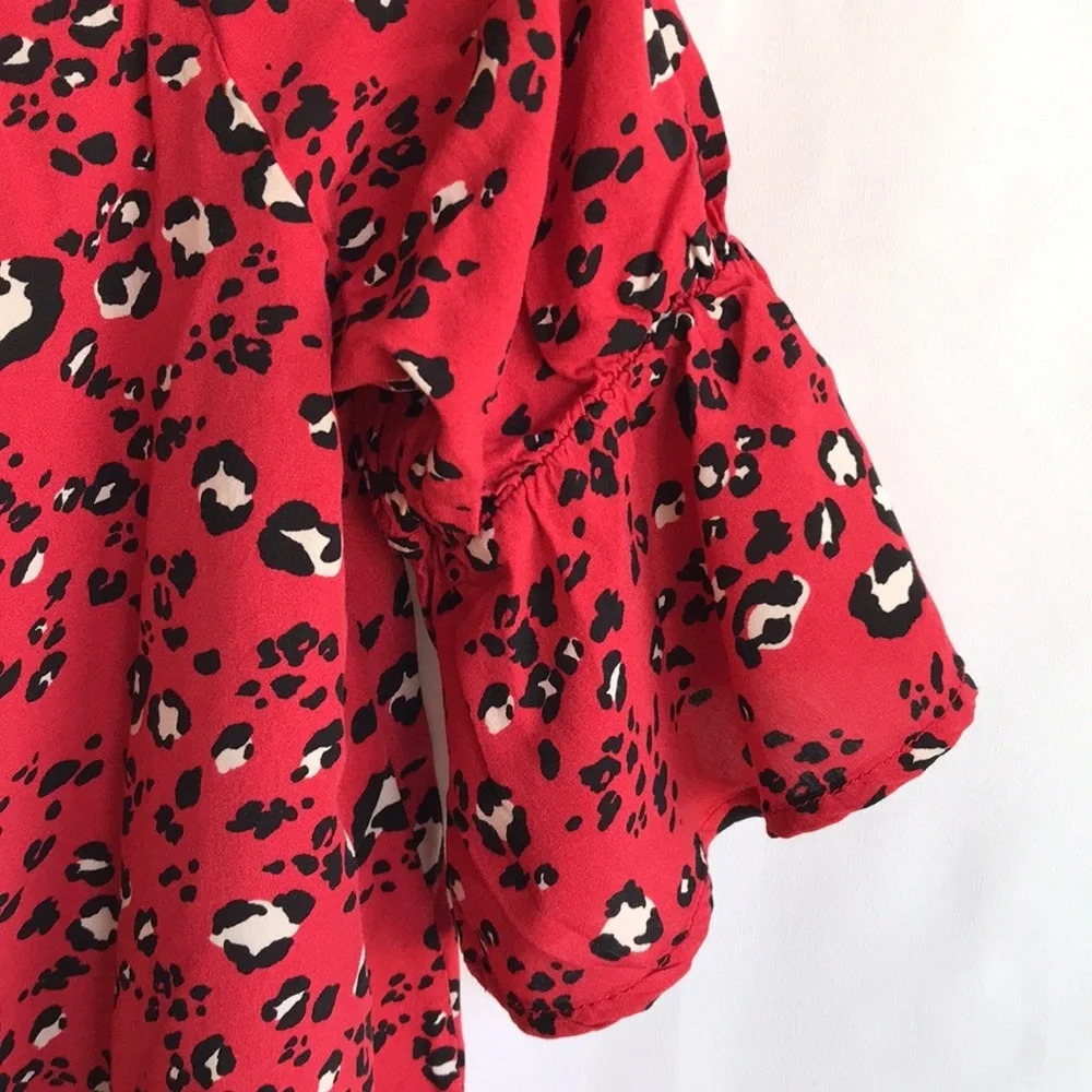 Bailey & Chloe red leopard print rayon Boho top, M - Picture 2 of 6